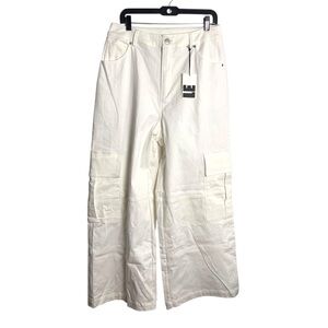 LE White Denim Jeans NEW! Extra Wide Leg High Rise Cargo Jeans SZM